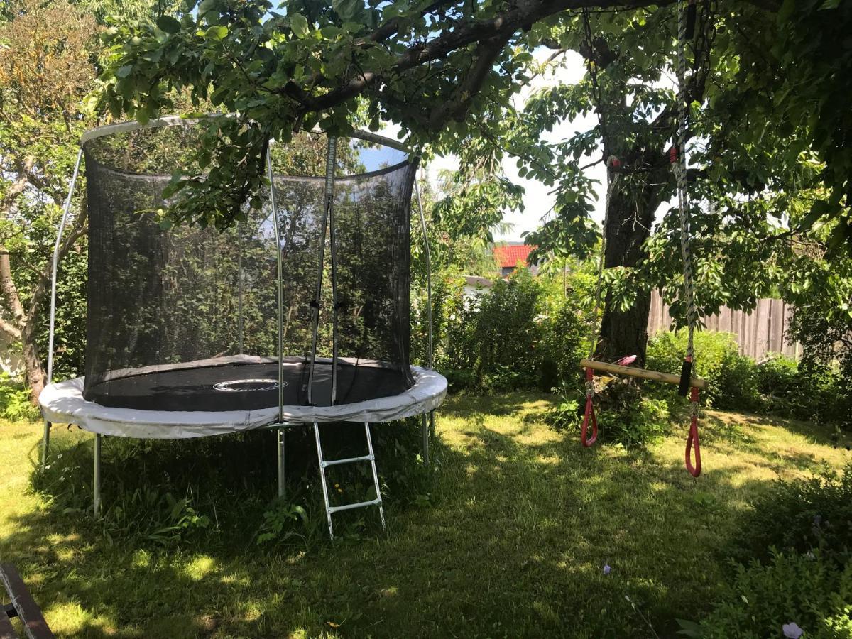 In Für Geschäftsreise, Urlaub Oder Studium Im Ot Oehrenstock Apartment *